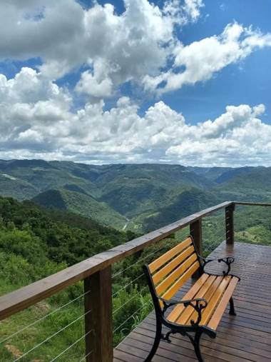 Pousada Janela do Vale