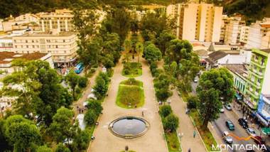 Frente Praca Principal Friburgo a 200 metros do Teleferico