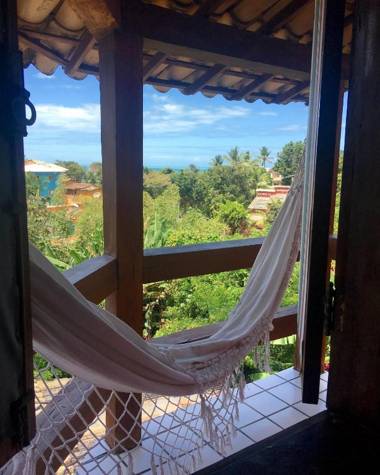 Novos Baianos Hostel e Suites