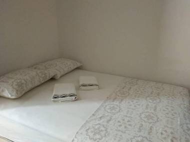 APARTAMENTO CIDADE VERDE 5