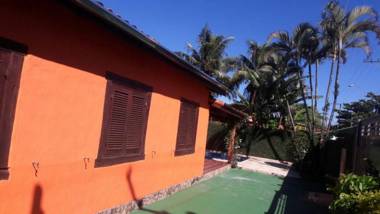 FANTÁSTICA CASA COM ÁREA DE PISCINA até 10 PESSOAS em MARESIAS SÃO SEBASTIÃO