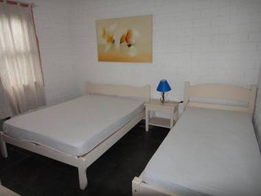 Condom North Shore Maresias - piscina 1 q da praia - estacion-churrasq indiv-wifi animais de peq porte