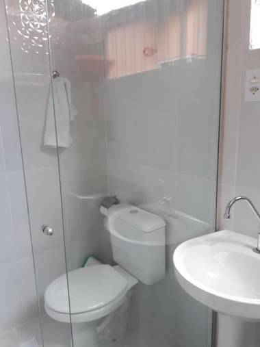 Apto 15 km do Shop. Manauara