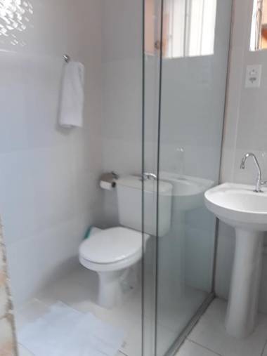 Apto 15 km do Shop. Manauara