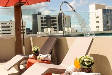 Verano Pajuçara by Tropicalis