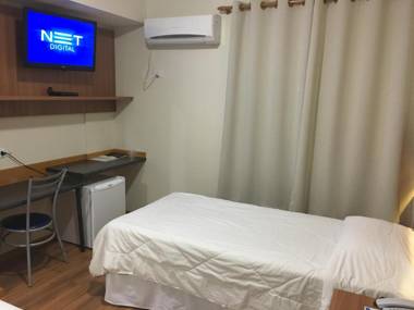 Hotel Aero Park e Estacionamento