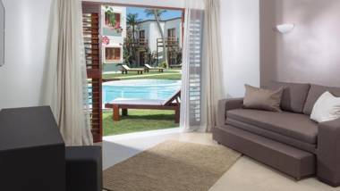 Blue Residence Hotel