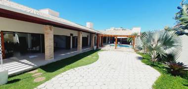 Casa do Sonho Piscina climatizada 6 suítes Varanda Gourmet Bilhar Pebolim