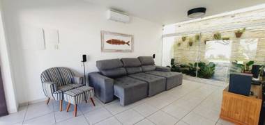 Casa do Sonho Piscina climatizada 6 suítes Varanda Gourmet Bilhar Pebolim