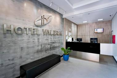 Hotel Valerim Itajaí / Navegantes