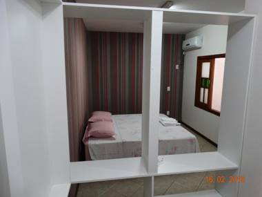 Pousada Casa Verde - quartos individuais - smart tv 32 - e banheiro privativo