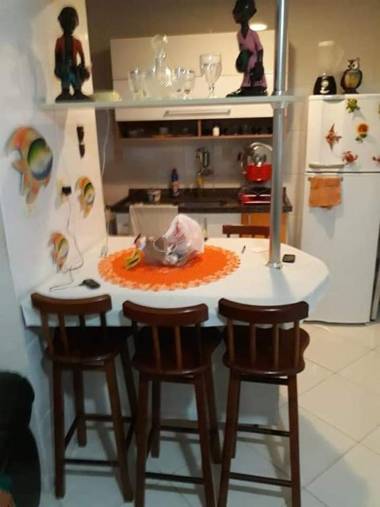 APTO - AR CONDICIONADOS SPLIT NOVOS nos 2 Quartos com Internet de 200 megas - Netflix - Disney Plus - Muito CONFORTO