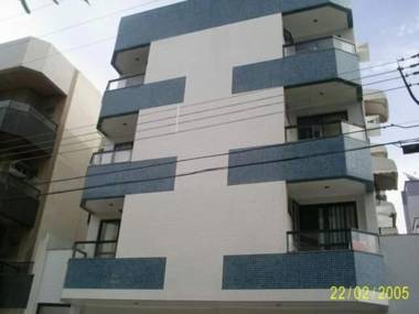 APTO - AR CONDICIONADOS SPLIT NOVOS nos 2 Quartos com Internet de 200 megas - Netflix - Disney Plus - Muito CONFORTO