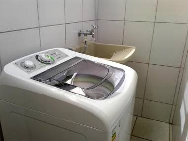 RESIDENCIAL COM CASAS DE 3 DORM