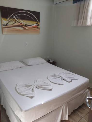 Hotel e Pousada Caroline