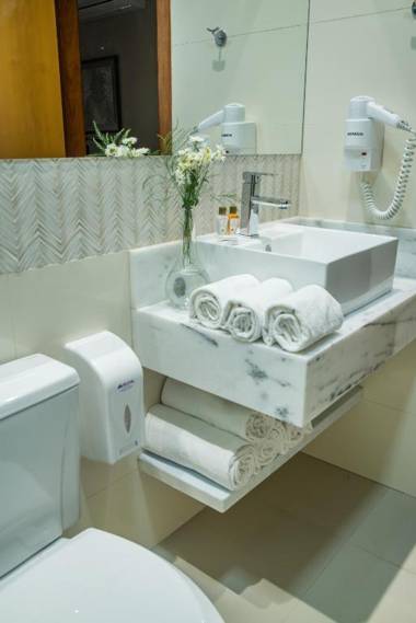 Nadai Confort Hotel e Spa