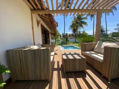 Tiki Pool's Bungalows