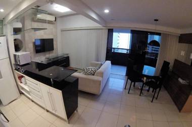 Cobertura a 200 metros da feirinha da beira mar