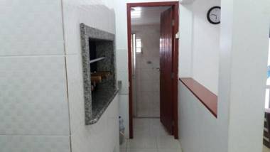 Aptos 5 pessoas a 30m do mar 025