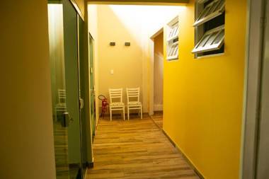 Hostel House Santinho