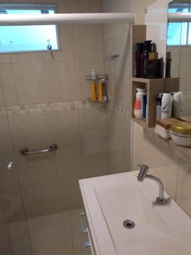 Casa P/6 pessoas 200m do Mar 089