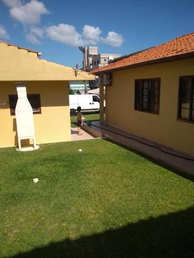 Casa P/5 Pessoas 500m do mar 090