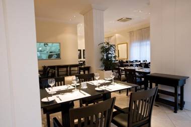 ROCKEFELLER by Slaviero Hotéis