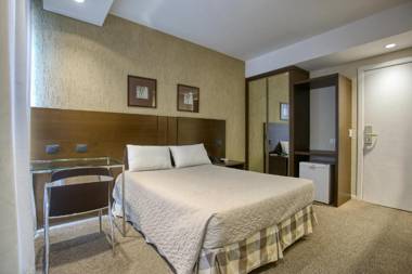 Roochelle Corporate Hotel