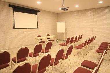 Hotel Confiance Centro Cívico