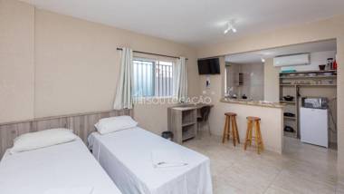 Estúdios confortáveis com preços acessíveis totalmente mobiliados