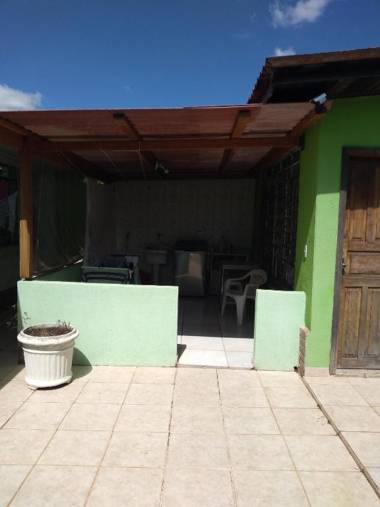 Suíte casal e cama de solteiro T