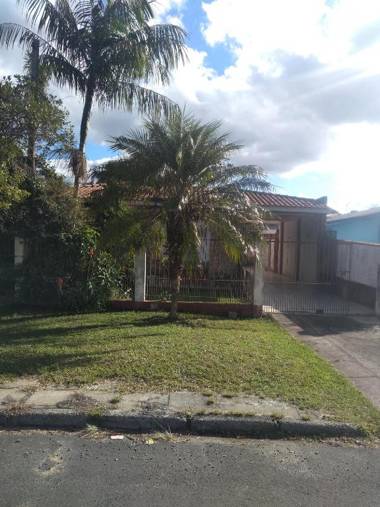 Pousada Santa Felicidade Trieste z garagem