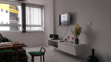 Apto no M. de Nassau - Ed. Manhattan 302