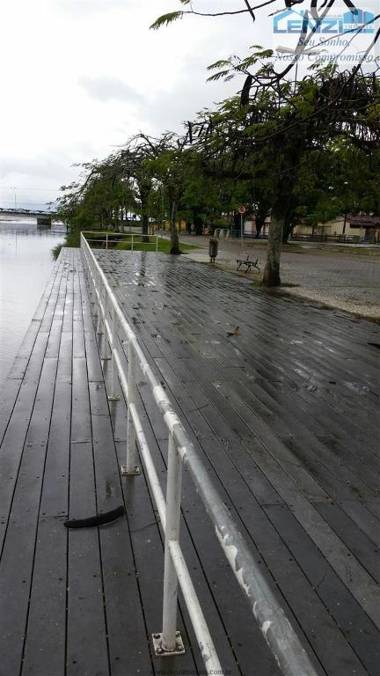 Casa em Caraguatatuba