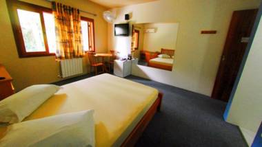 Motel Tentação (Adult Only)