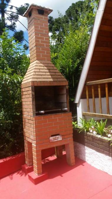 Villa Valentina Chalés com lareira e churrasqueira