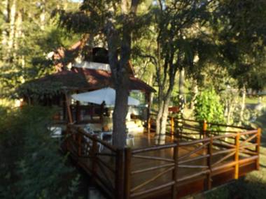 Casa na Floresta em Campos do Jordao