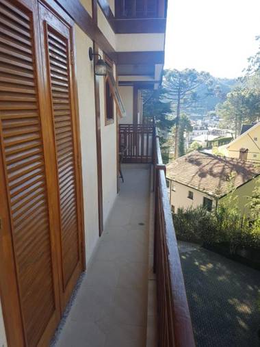 Aptos de 03 e 04 quartos Centrinho Capivari - Condomínio Recanto do Boticário