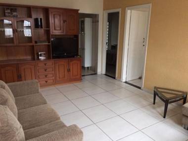 Casa Familiar em Campinas com 2 Quartos 1 banheiro 1 vaga para carro