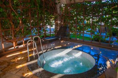 Lacqua diRoma com ABD-TURISMO- Hotéis e Parques uma DIVERSÃO GARANTIDA