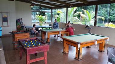 C405 - AP-ALDEIA DO LAGO COM COZINHA e CHURRASQUEIRA em CALDAS NOVAS