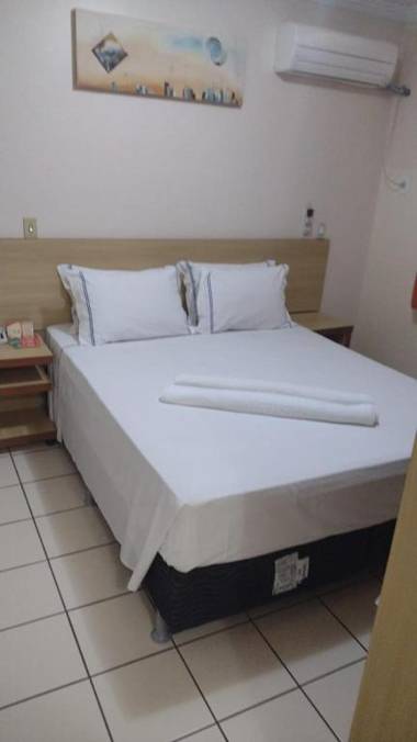 diRoma Fiore Hoteis Caldas Novas com um dia de acesso aos 3 melhores Parques Acqua Park Splash Slide