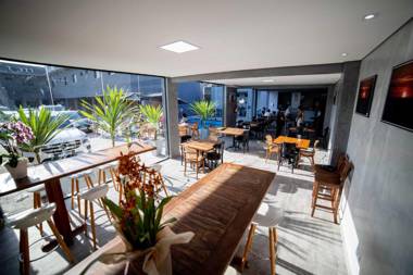 Cadiz Pousada e Lazer