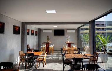 Cadiz Pousada e Lazer