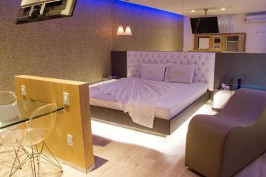 Motel Le Monde (Adult Only)