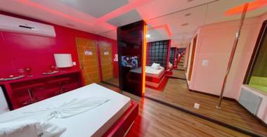 Motel fantasy 4 (adult Only)