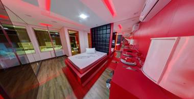 Motel fantasy 4 (adult Only)