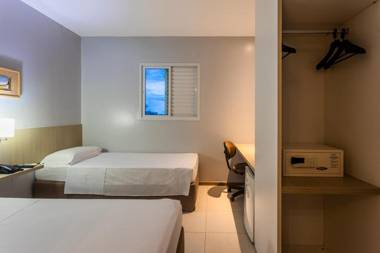 Ibis Budget Belém Batista Campos