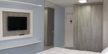 GOLDEN LAKE RESIDENCE