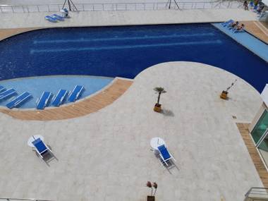 GOLDEN LAKE RESIDENCE